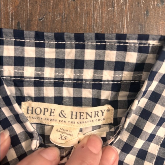 NWT 100% Organic Cotton Kids Navy and White Checkered Button Down Shirt - Picture 4 of 8